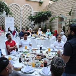 افطار رمضاني لفريق عمل الصندوق المكون من الموظفين والمندوبين